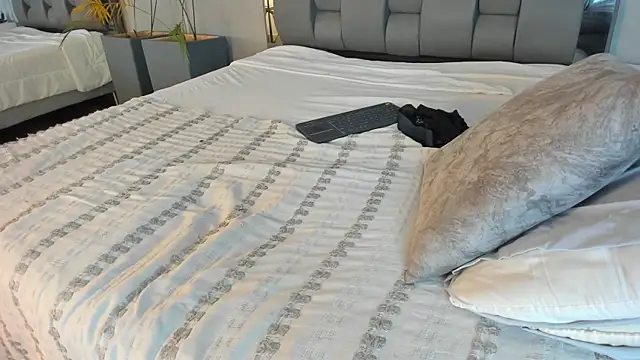 Charlie___Musk webcam