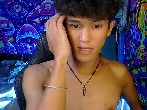 hugekenbigcock webcam
