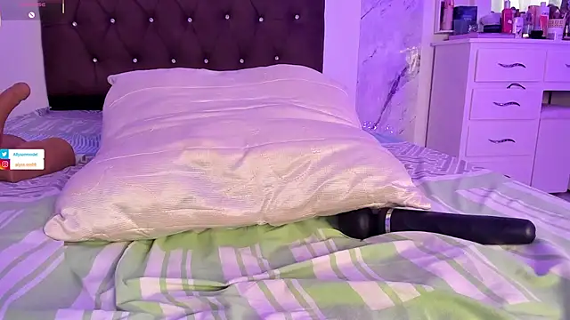 alysson_18 webcam