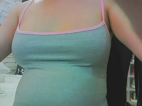 keepmepregnantT webcam