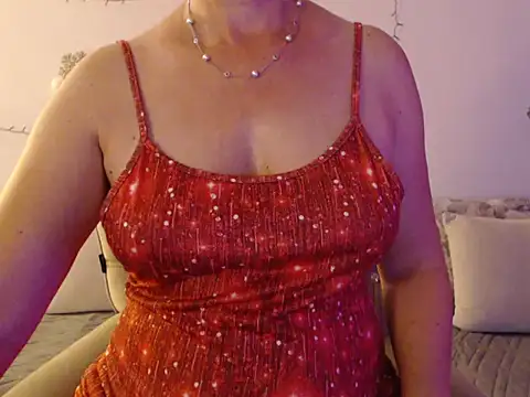 YourfantasyGiuly webcam