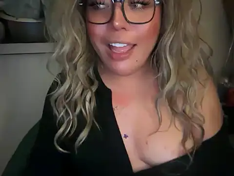 caligirlnikita webcam