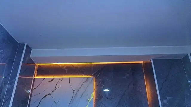 violeth_b (F young) - flass pussy closed + oil pussy 🥵❤️
