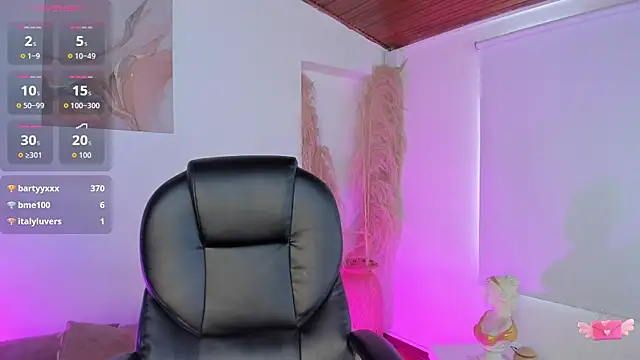 Amelie_Wine webcam