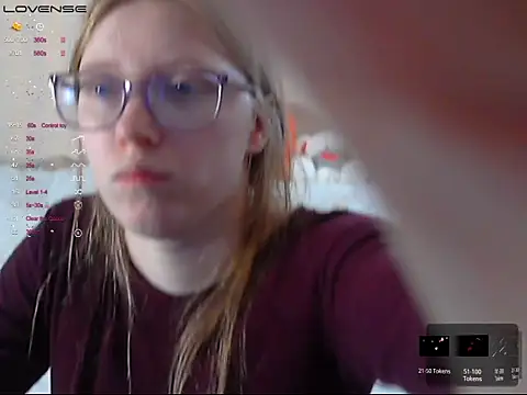 LustfulSarah webcam