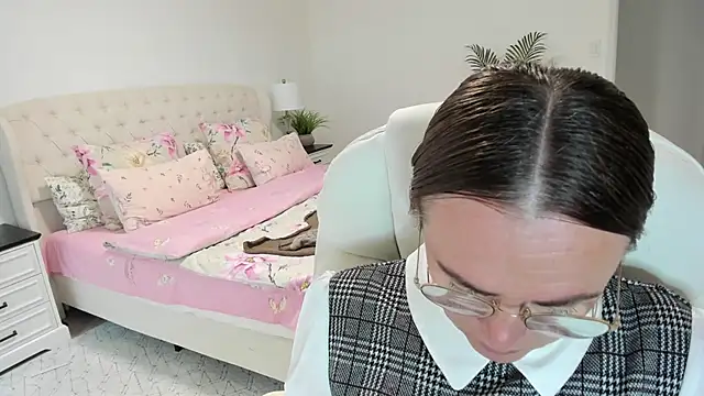 Vika73 webcam