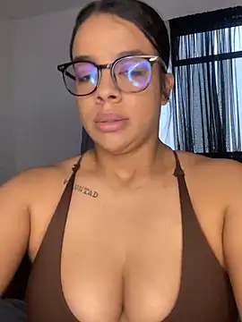 trianawhite webcam