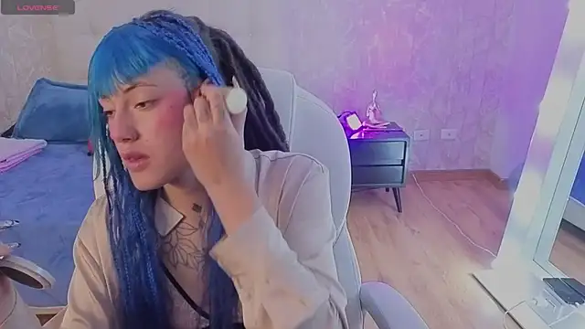 _sharlotte777 webcam
