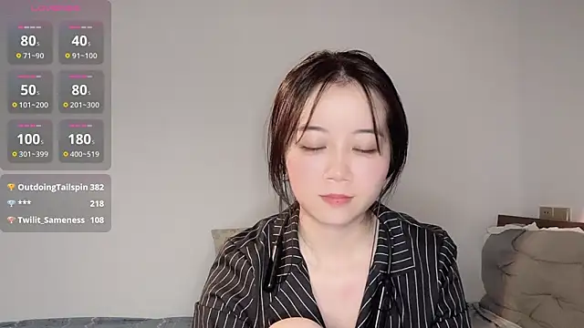 77-Vicky webcam
