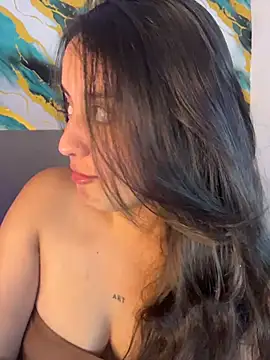 Antonella_Julieta webcam