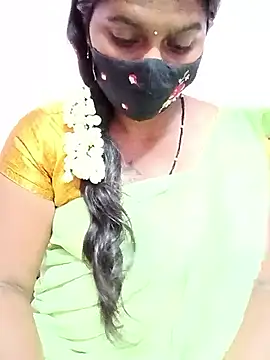 CuteDevilAnu webcam