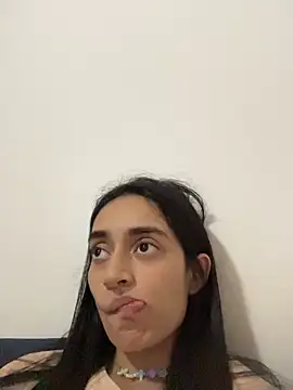leilani_X webcam