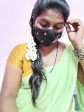 CuteDevilAnu webcam