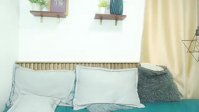 Violet_2003 webcam