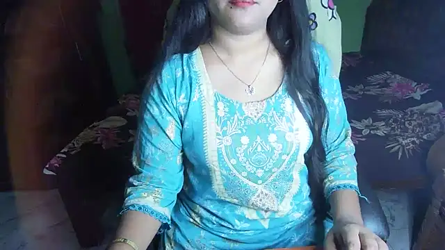 BengaliQueenStar webcam