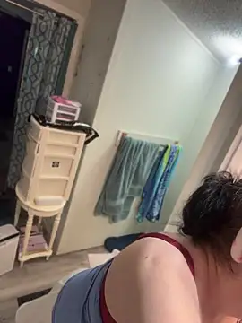 lolabunny9 (F milf) - TOYS ON MY CLIT!!! LETS CUM TOGETHER
