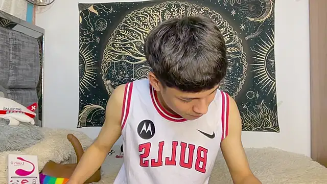 Bldavioro45 - Male webcam sex chat