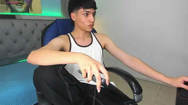 samblack_ (M twink) - GOAL OF THE DAY