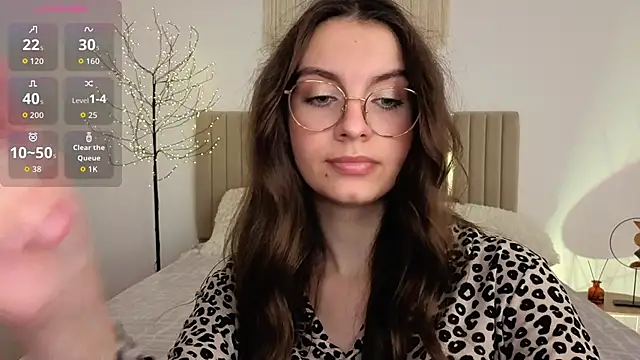 Real_cutie1 webcam