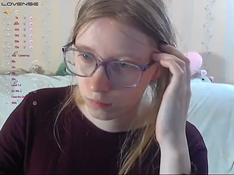 LustfulSarah webcam