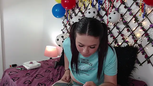 Samantha_Wallker webcam