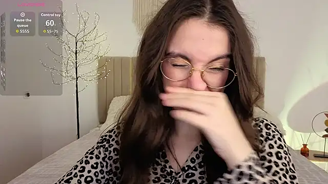 Real_cutie1 webcam