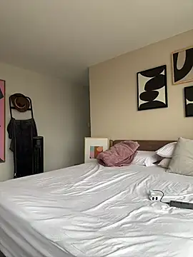 thescorpionfr_ (F young) - Flash ass 😏