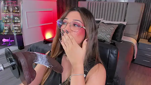 Watch Gabrielakassi live on EroticFlix - High definition streams