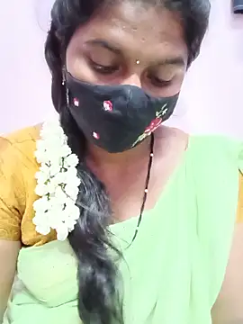 CuteDevilAnu webcam