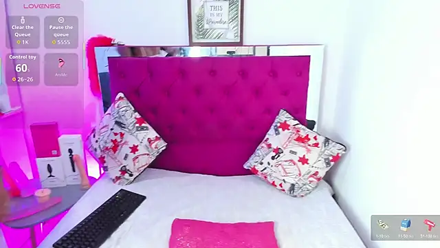 Samantha__F_W webcam