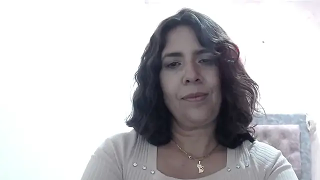 Watch Victoria_meester live on EroticFlix - High definition streams