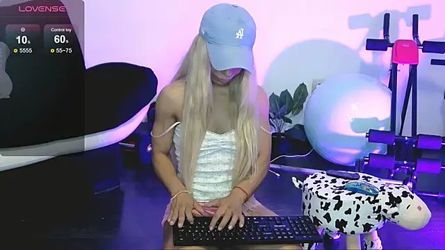 SarahRaynex webcam