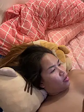 Ponthip webcam