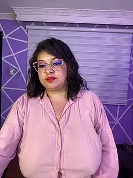 MiiaaJoness