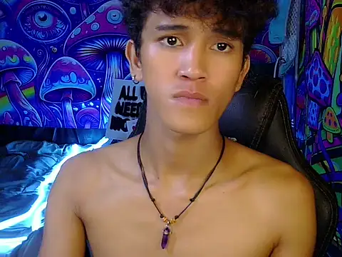 hugekenbigcock webcam