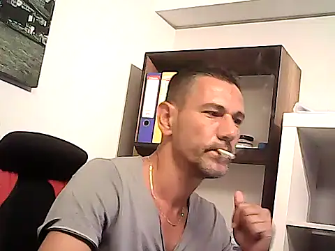 mastercharisma35 webcam