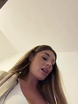 isabellaetthan's live room