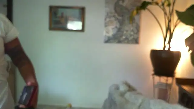 CeceilaMoon webcam
