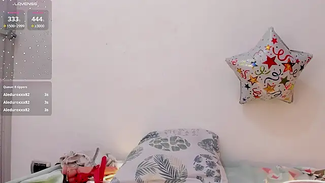 Mikasa_Horny webcam