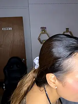 mykaelahoney webcam