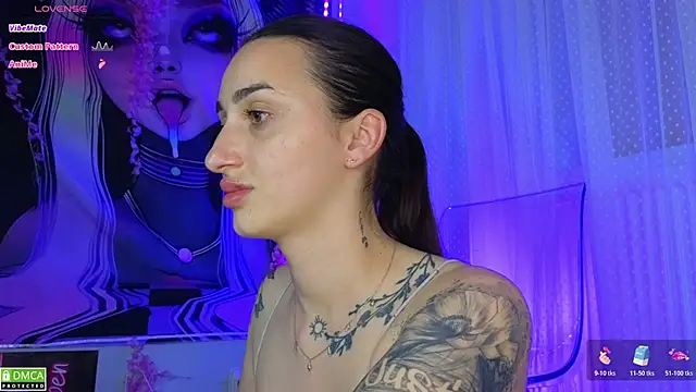 ItsMolly webcam