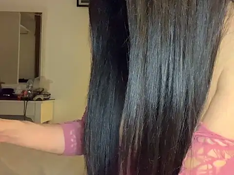 Angela-Angela webcam