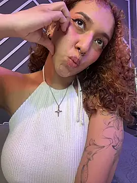 Scarleth_Blossom webcam