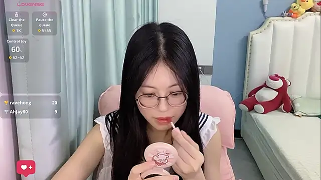 Luna-666 webcam