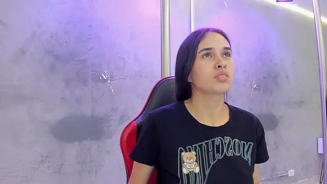 alice__susan webcam