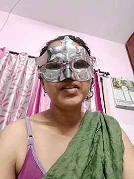 thanusi_2 webcam