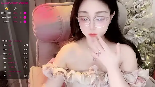Monica-666888- webcam