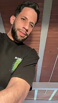 Karim_mansur webcam