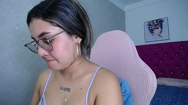 kathe-mills235 webcam