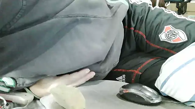 messi_syssy webcam